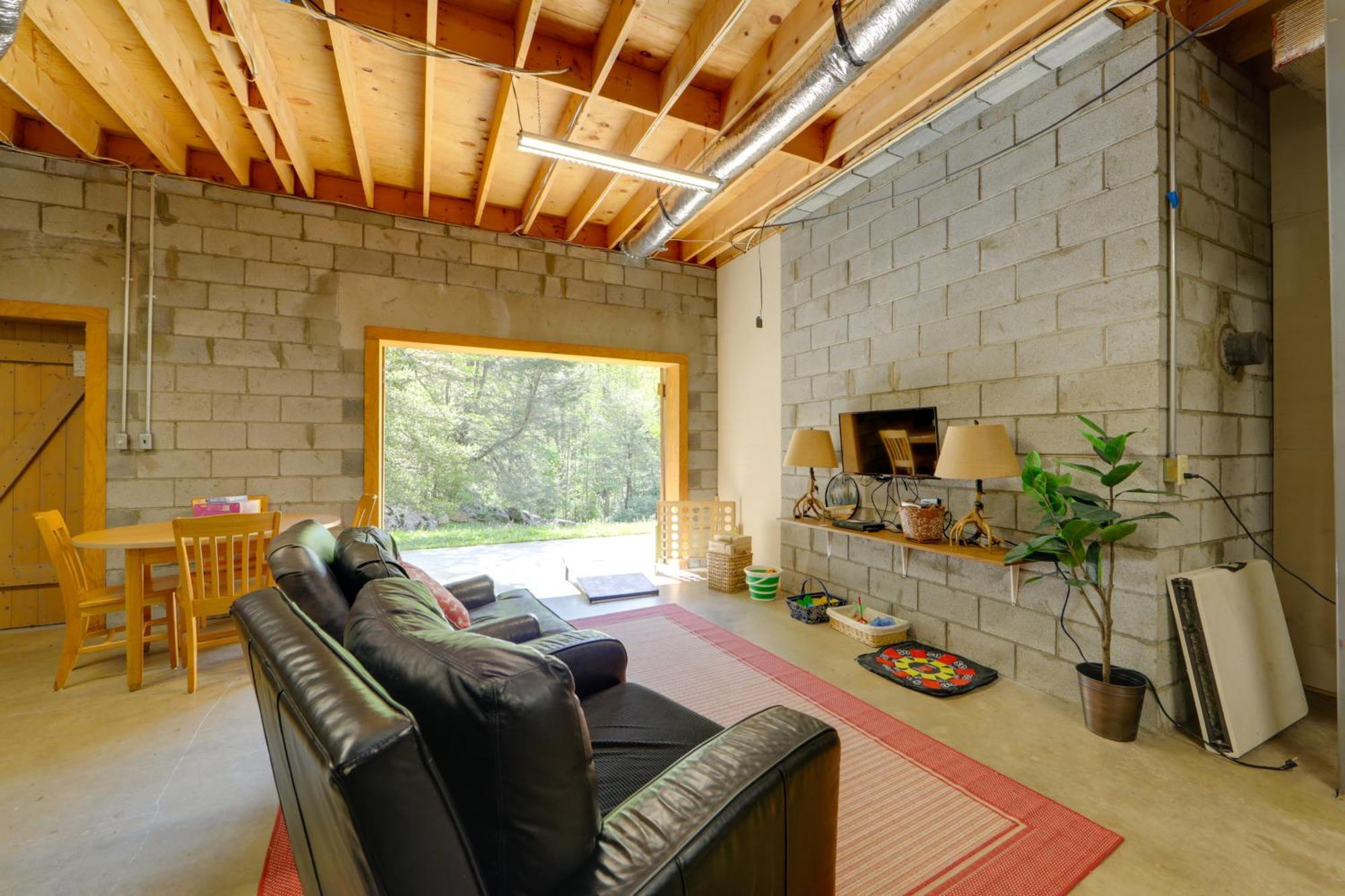 North Carolina Cabin - Hot Tub, Near Coopers Creek Bryson City Exterior foto