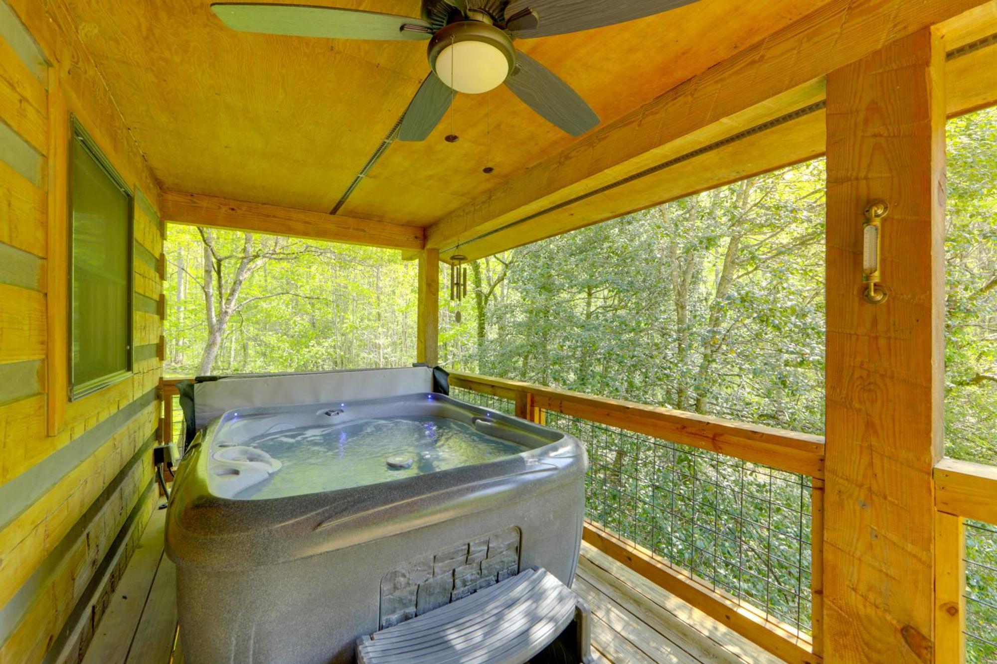 North Carolina Cabin - Hot Tub, Near Coopers Creek Bryson City Exterior foto